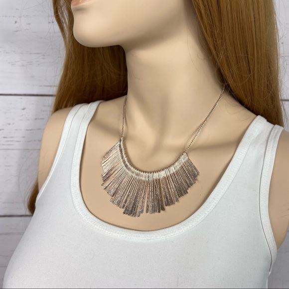 DANIELA SWAEBE Gala Rose Gold Tone Collar Statement Necklace - Picture 6 of 8